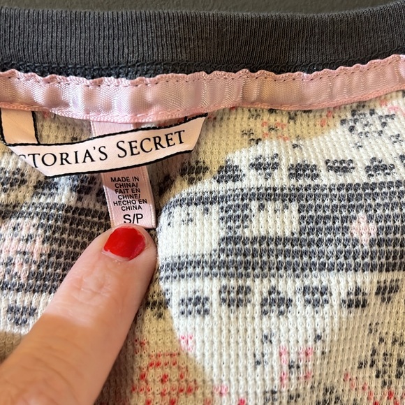 EUC Victoria's Secret Snowflake Thermal Pajamas Grey Pink S - Picture 5 of 11